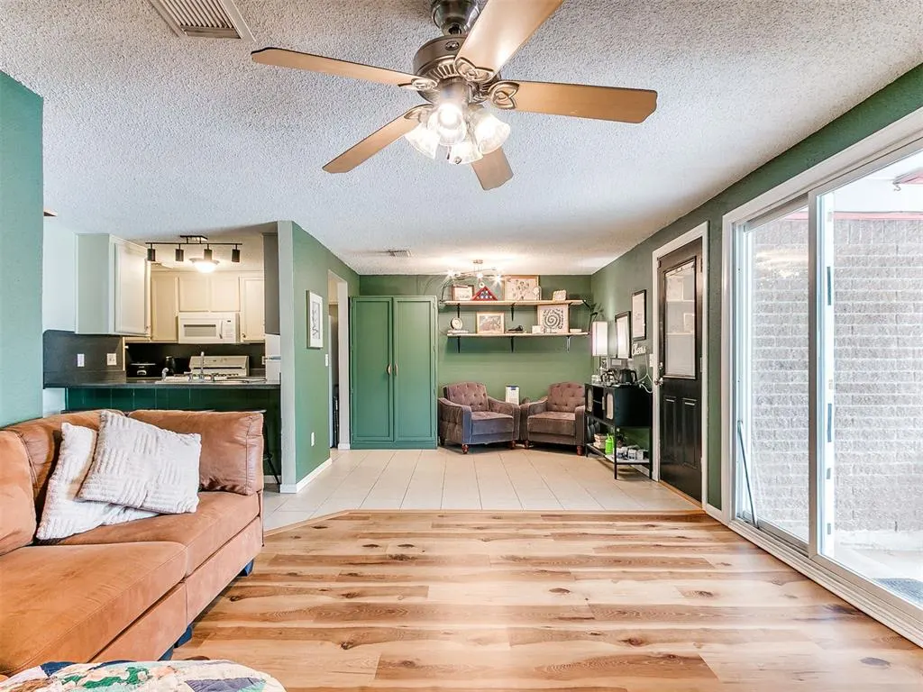 Photo 8 — 2133 Meench Drive, Oklahoma City, OK 73170