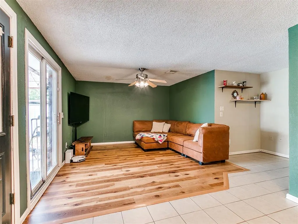 Photo 9 — 2133 Meench Drive, Oklahoma City, OK 73170
