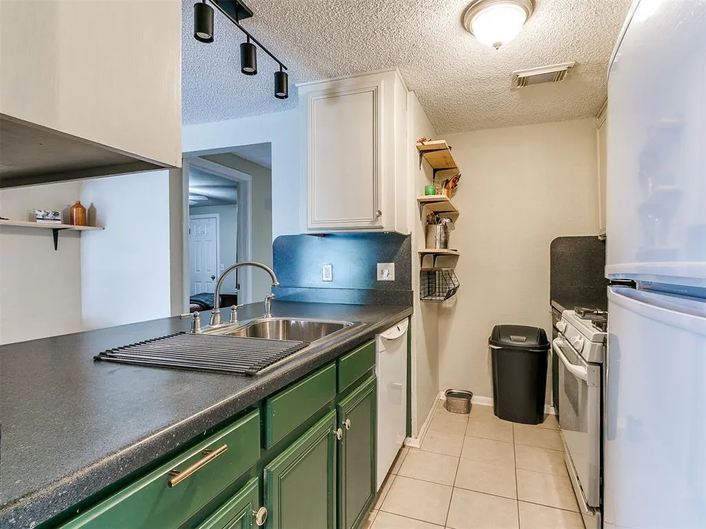 Photo 31 — 2133 Meench Drive, Oklahoma City, OK 73170