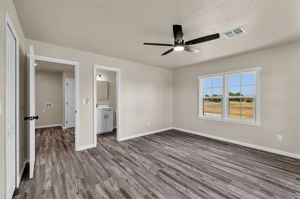 Photo 23 — 504 E 2nd Street, Calumet, OK 73014
