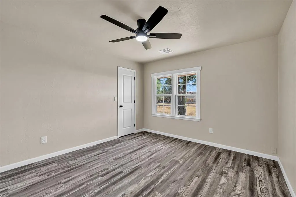 Photo 26 — 504 E 2nd Street, Calumet, OK 73014
