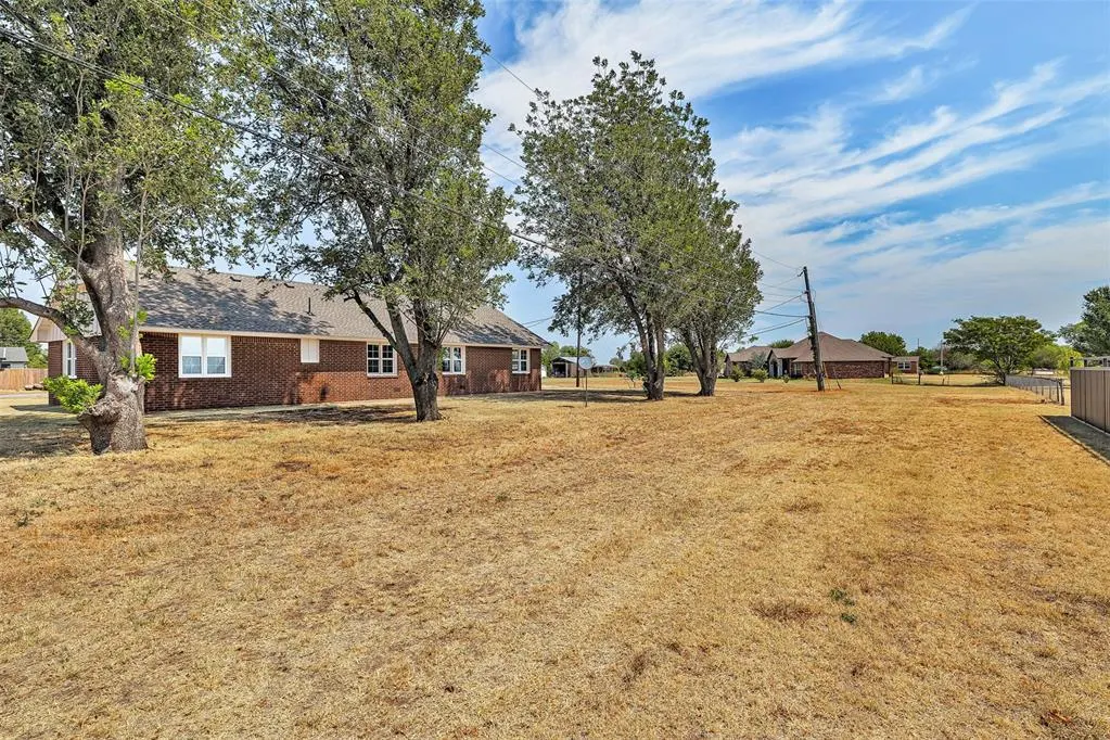 Photo 34 — 504 E 2nd Street, Calumet, OK 73014