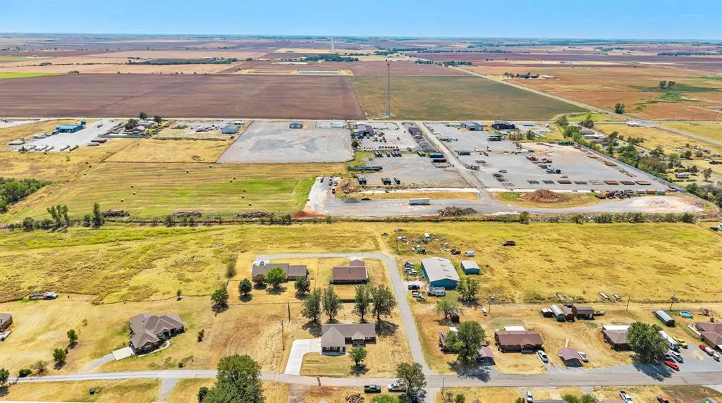 Photo 37 — 504 E 2nd Street, Calumet, OK 73014