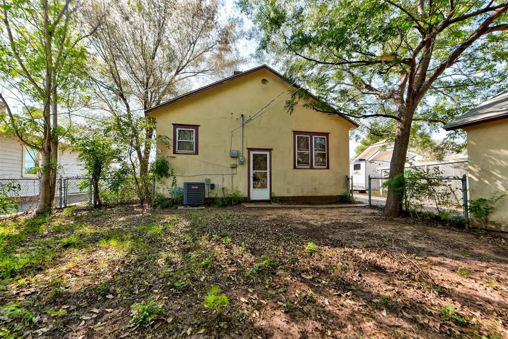 Photo 37 — 1106 Sunset Drive, El Reno, OK 73036