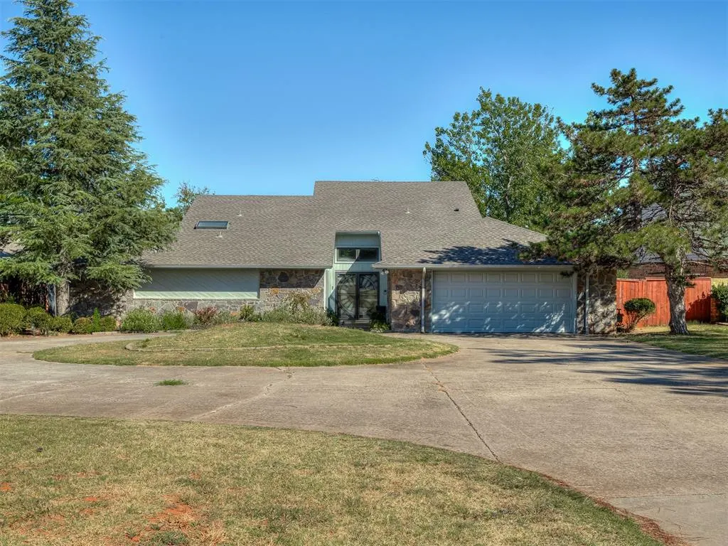 Front exterior — 10604 Admiral Drive, Oklahoma City, OK 73162
