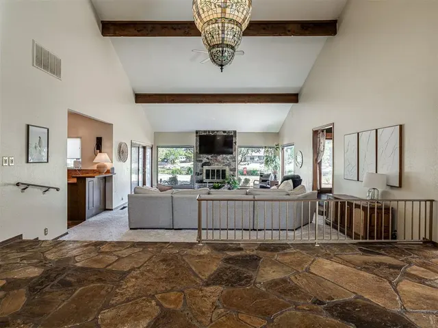 Photo 8 — 10604 Admiral Drive, Oklahoma City, OK 73162