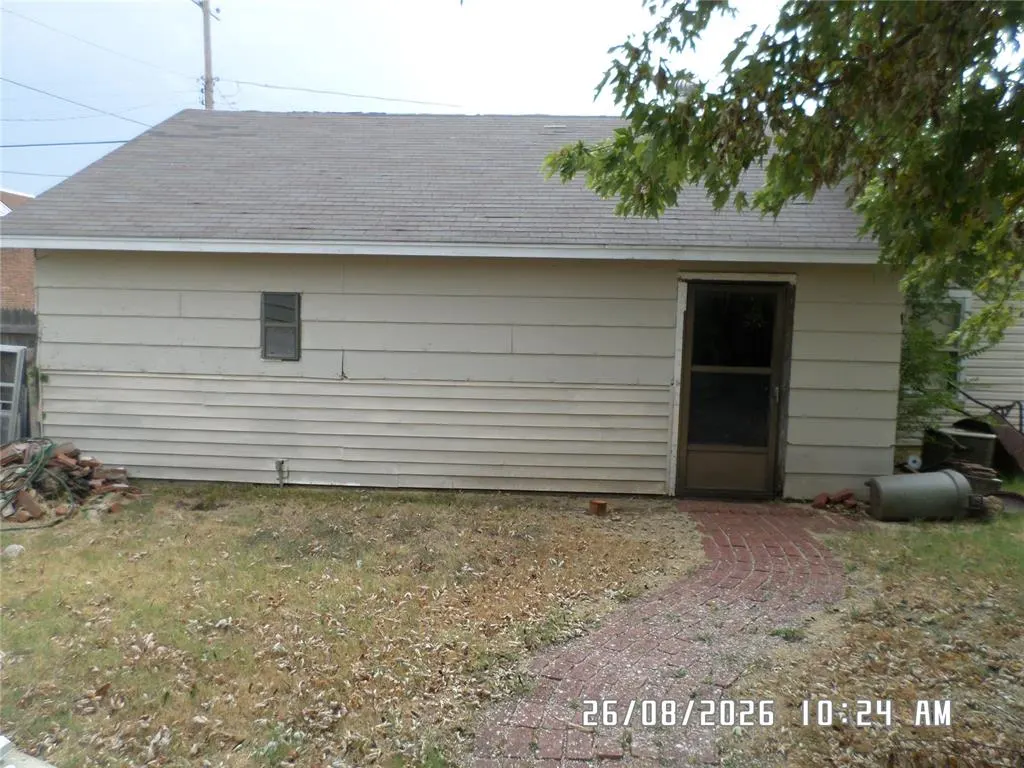Photo 10 — 1101 S Miles Avenue, El Reno, OK 73036