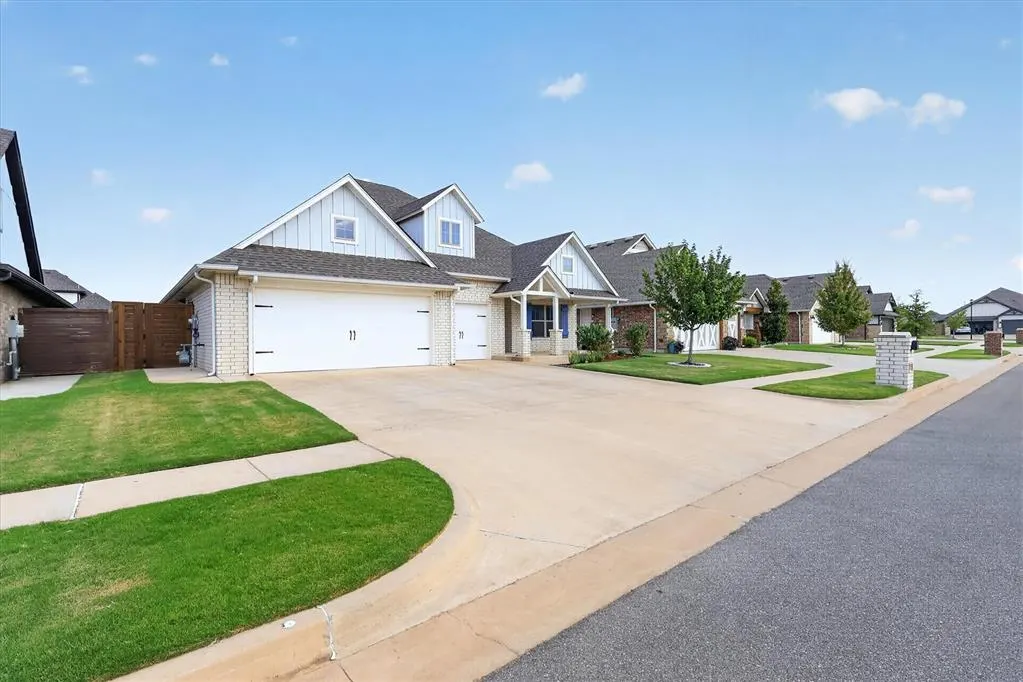Photo 3 — 11812 Edi Avenue, Yukon, OK 73099