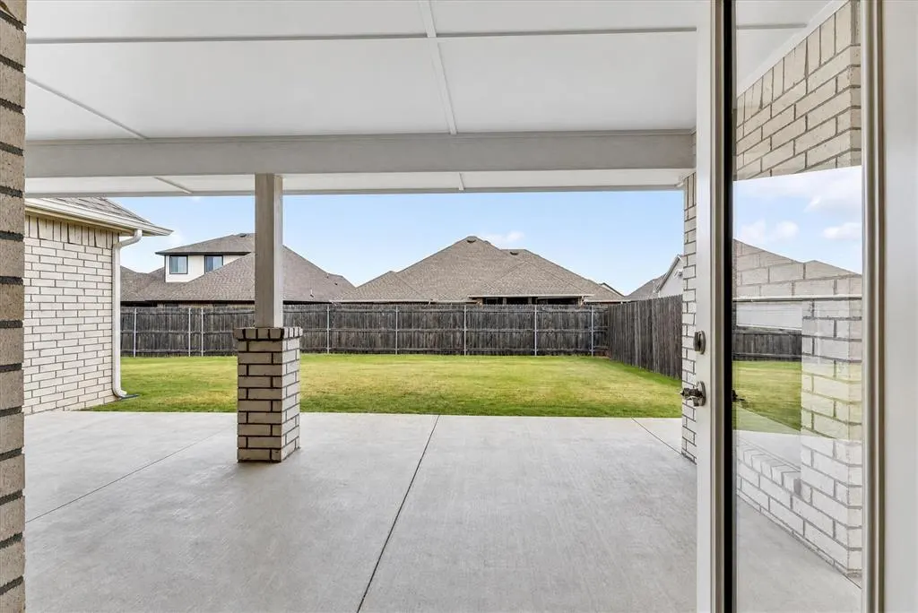 Photo 42 — 11812 Edi Avenue, Yukon, OK 73099