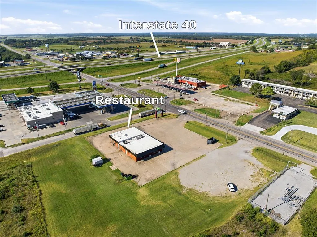 Photo 10 — 608 S Woody Guthrie Street, Okemah, OK 74859