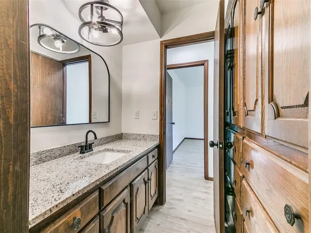 Photo 7 — 103 Clador, Chandler, OK 74834