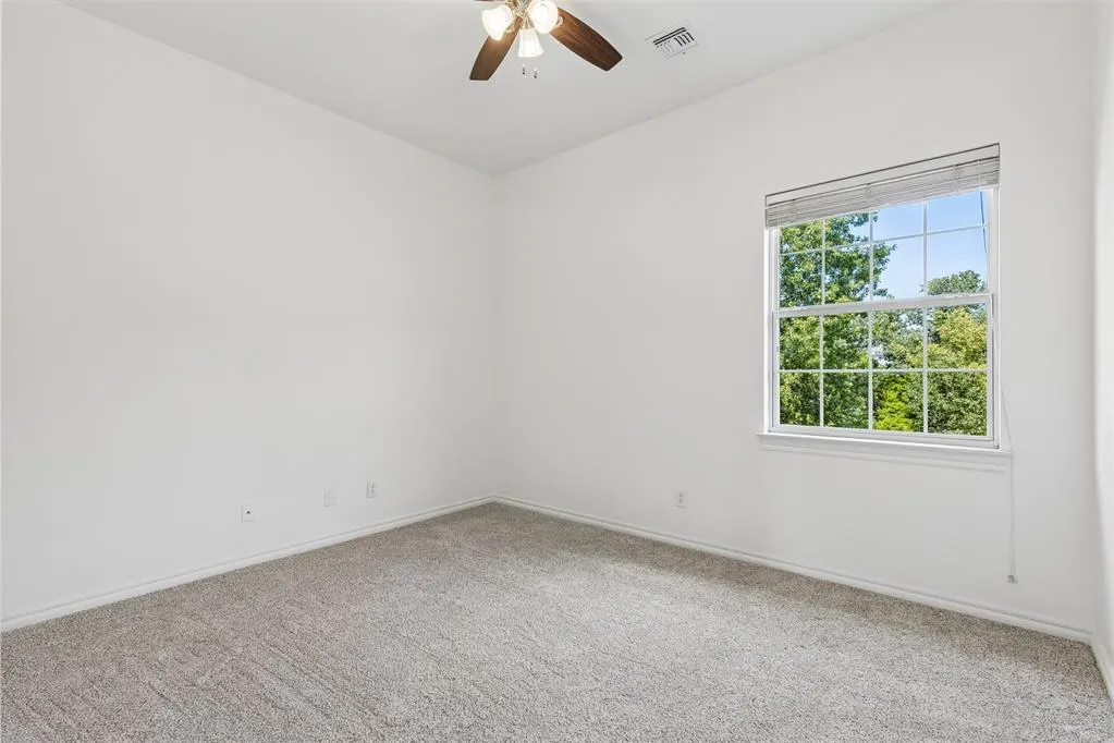 Photo 44 — 23390 Hunters Trail, Edmond, OK 73025
