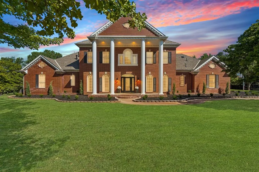Front exterior — 23390 Hunters Trail, Edmond, OK 73025