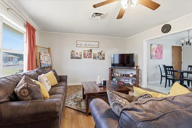 Photo 5 — 813 Standifer Road, Elk City, OK 73644