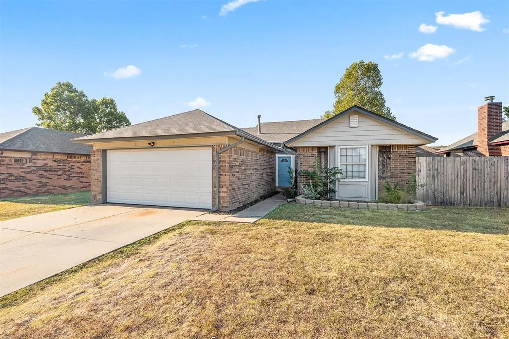 Front exterior — 1124 SW 133rd Street, Oklahoma City, OK 73170