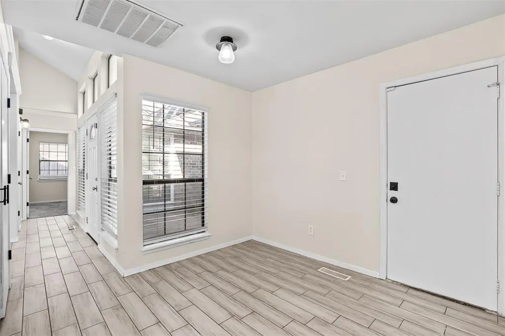 Photo 15 — 1124 SW 133rd Street, Oklahoma City, OK 73170