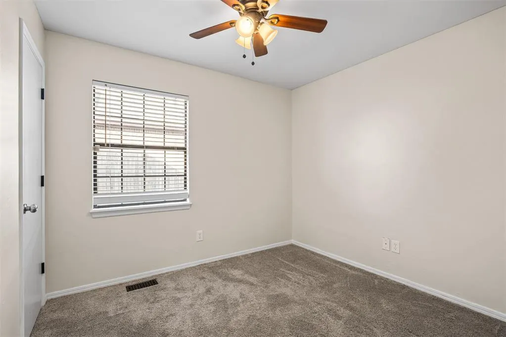 Photo 26 — 1124 SW 133rd Street, Oklahoma City, OK 73170