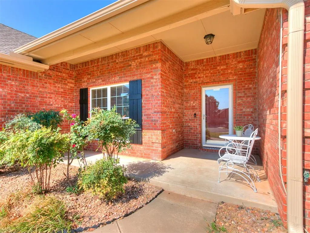 Photo 3 — 16321 Vallejo Place, Edmond, OK 73013