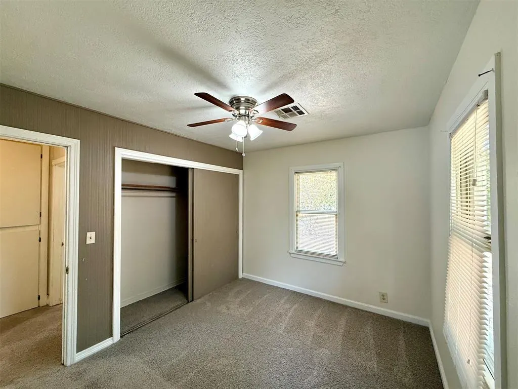 Photo 4 — 7003 NW 46th Street, Bethany, OK 73008