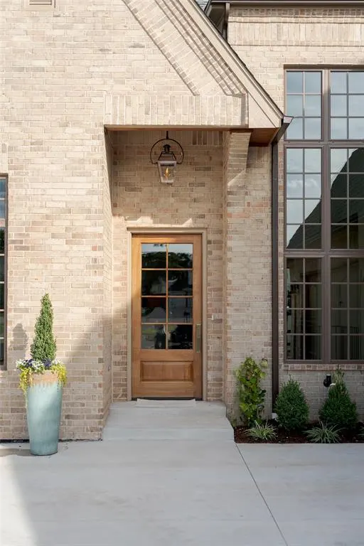 Front exterior — 2816 Evening Stroll Drive, Edmond, OK 73034