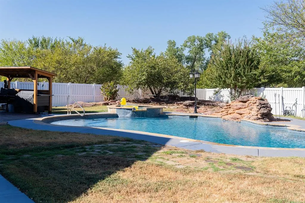 Photo 38 — 18812 Highway 76, Lindsay, OK 73052