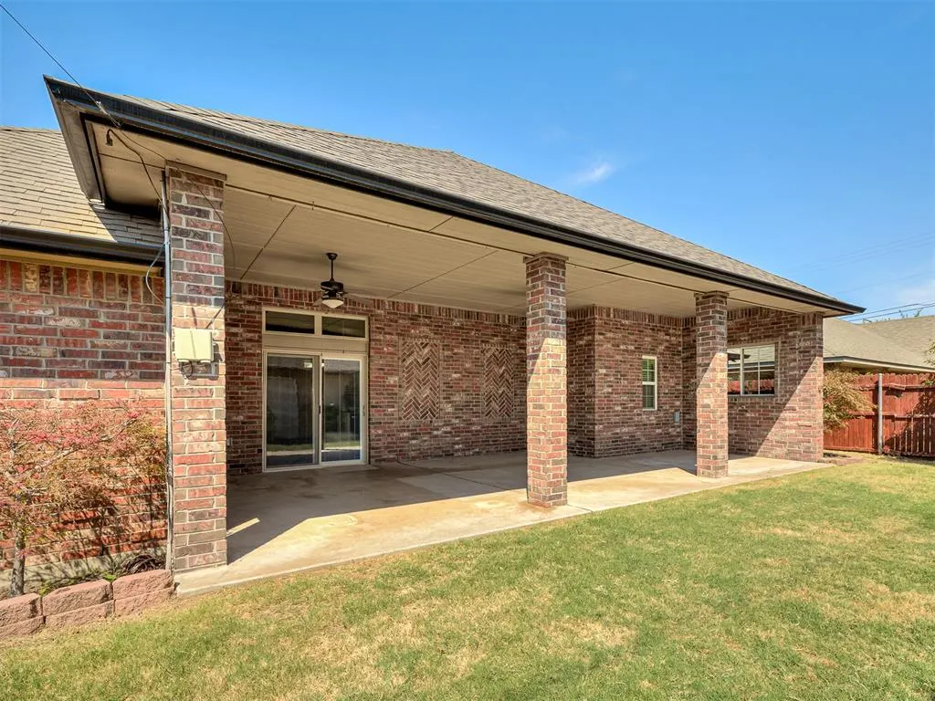 Photo 31 — 908 Ridgeway Drive, Moore, OK 73160