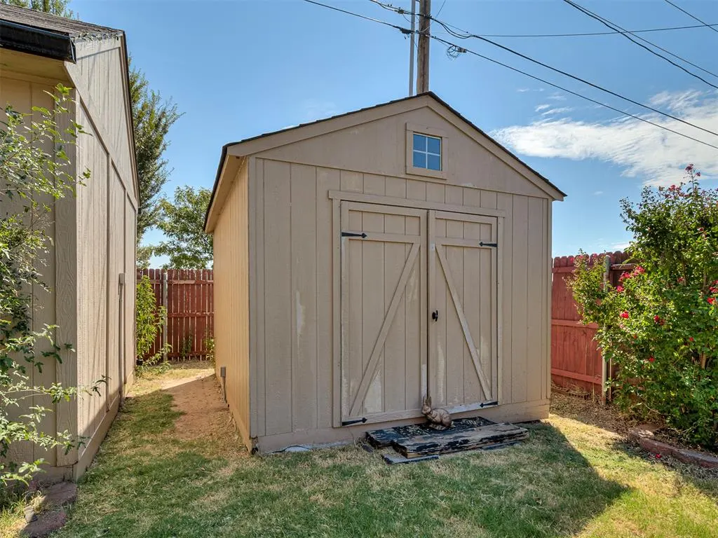Photo 34 — 908 Ridgeway Drive, Moore, OK 73160