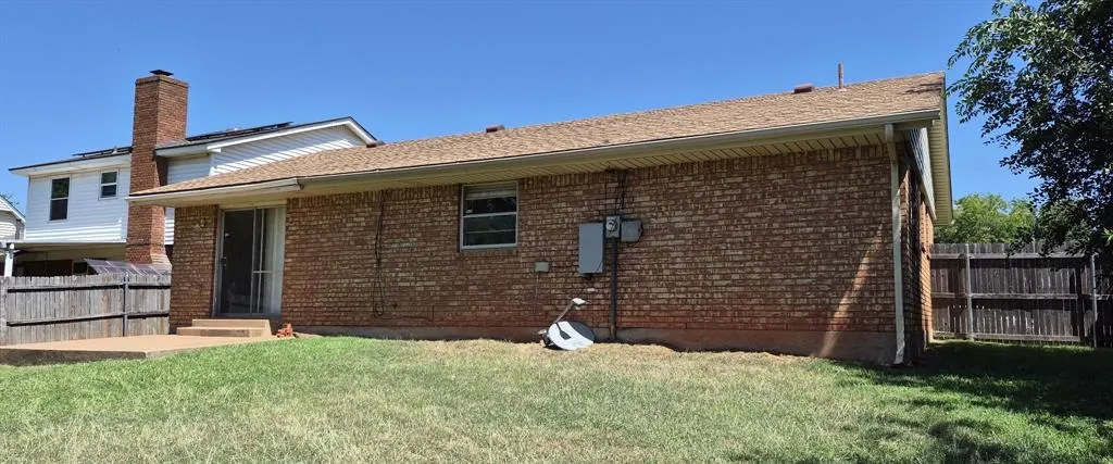 Photo 4 — 3800 Chetwood Drive, Del City, OK 73115