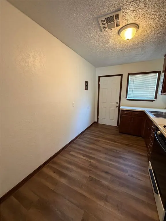 Photo 7 — 412 Babb Drive, Midwest City, OK 73110
