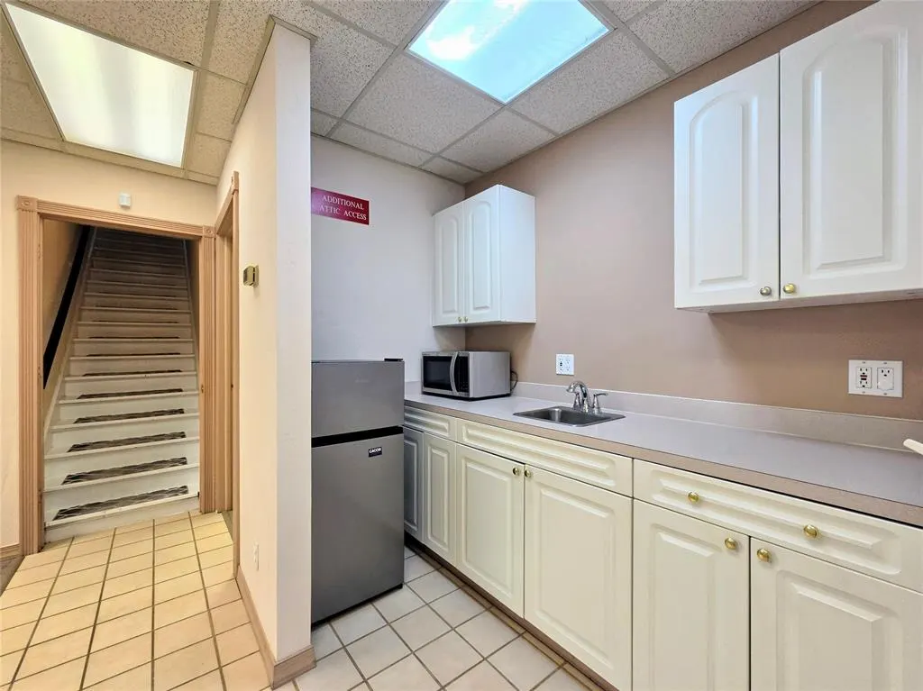 Photo 8 — 318 W Highland Street, Shawnee, OK 74801