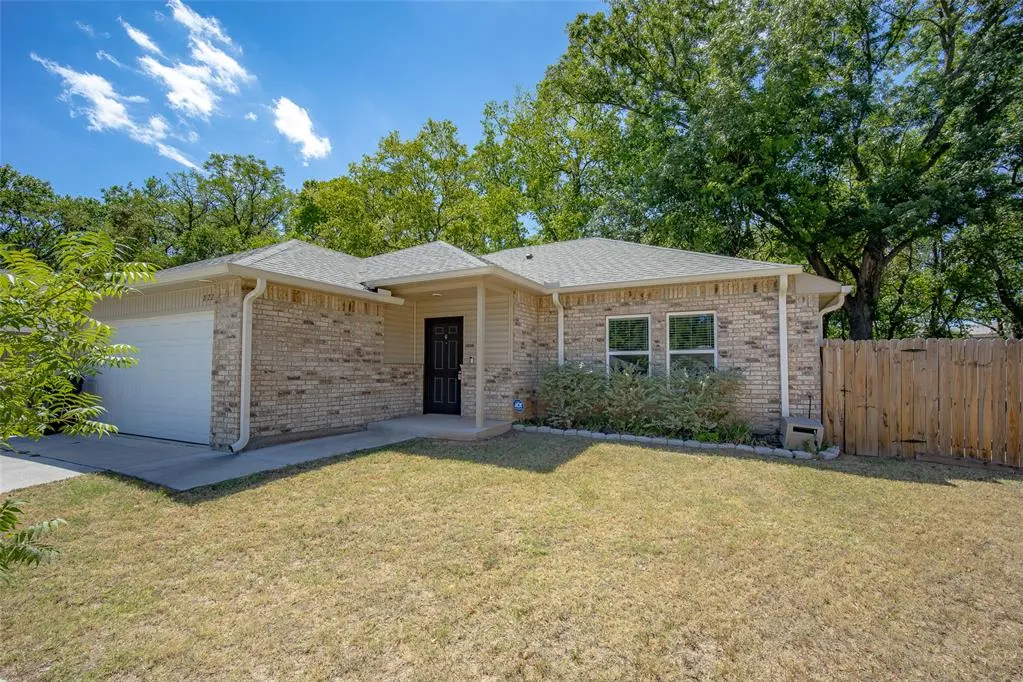 Photo 5 — 822 Highgarden Circle, Noble, OK 73068
