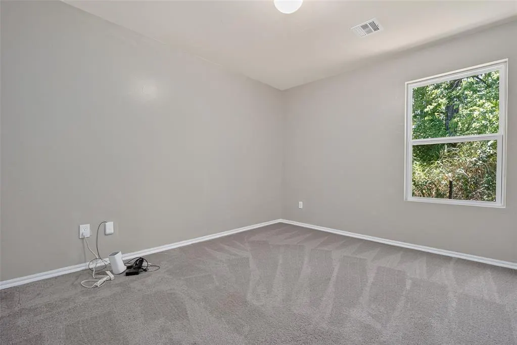 Photo 13 — 822 Highgarden Circle, Noble, OK 73068