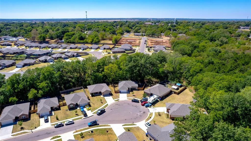 Photo 33 — 822 Highgarden Circle, Noble, OK 73068