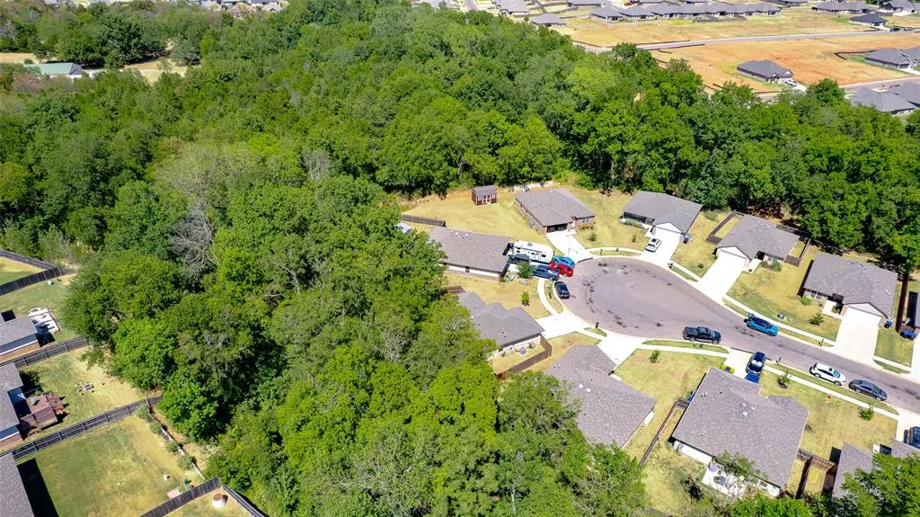Photo 38 — 822 Highgarden Circle, Noble, OK 73068