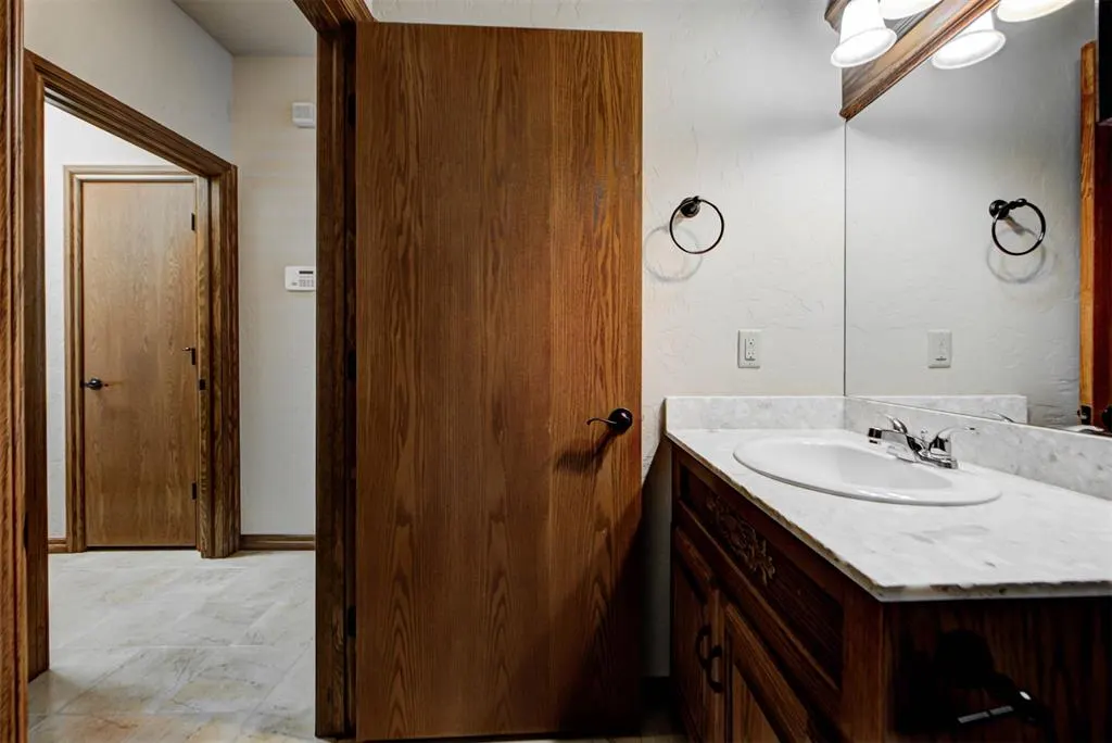 Photo 37 — 48 SE 87th Street, Oklahoma City, OK 73149