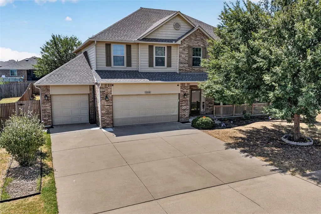 Front exterior — 11320 NW 101st Street, Yukon, OK 73099
