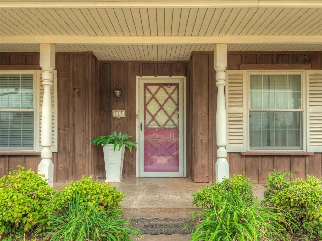 Photo 4 — 125 Farris Place, Chickasha, OK 73018