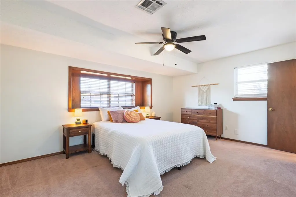 Photo 13 — 19 Red Oak Road, Shawnee, OK 74804