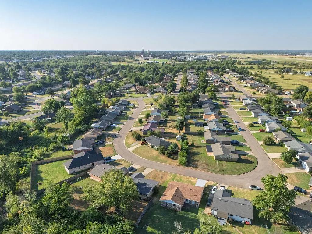 Photo 30 — 19 Red Oak Road, Shawnee, OK 74804