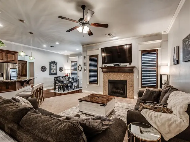 Photo 5 — 3715 Presidio Circle, Norman, OK 73072