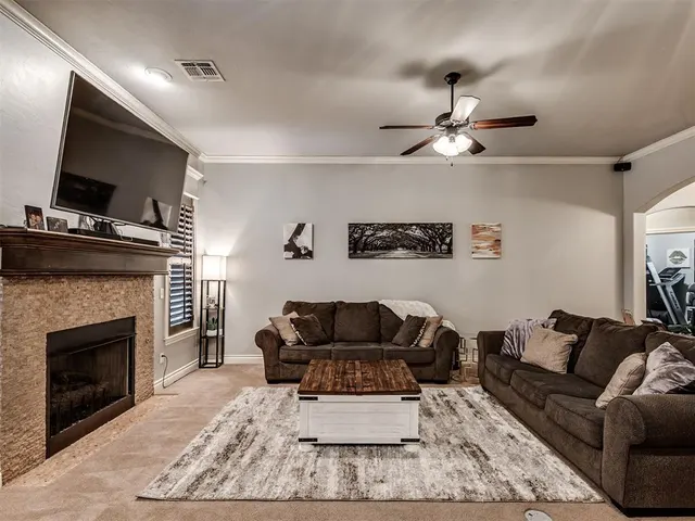 Photo 8 — 3715 Presidio Circle, Norman, OK 73072