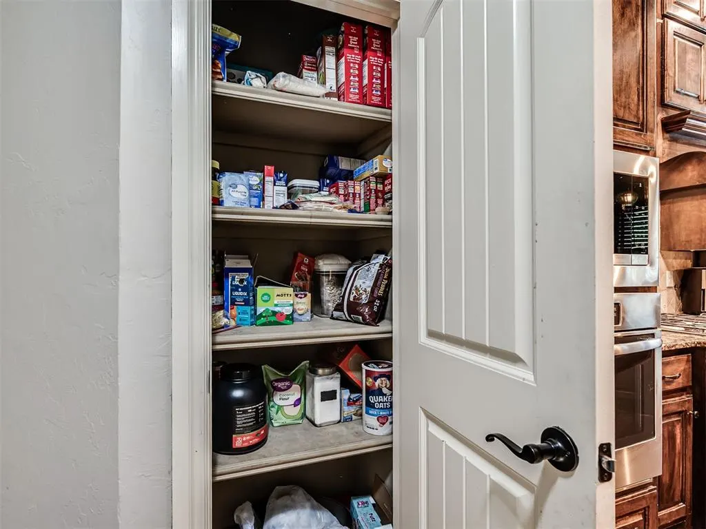 Photo 16 — 3715 Presidio Circle, Norman, OK 73072