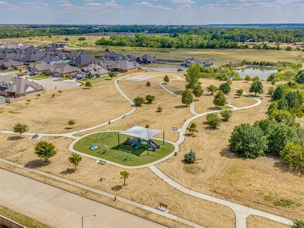 Photo 48 — 3715 Presidio Circle, Norman, OK 73072