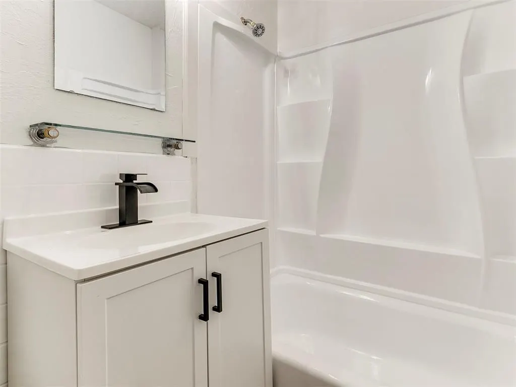 Photo 32 — 514 NW 94th Street, Oklahoma City, OK 73114