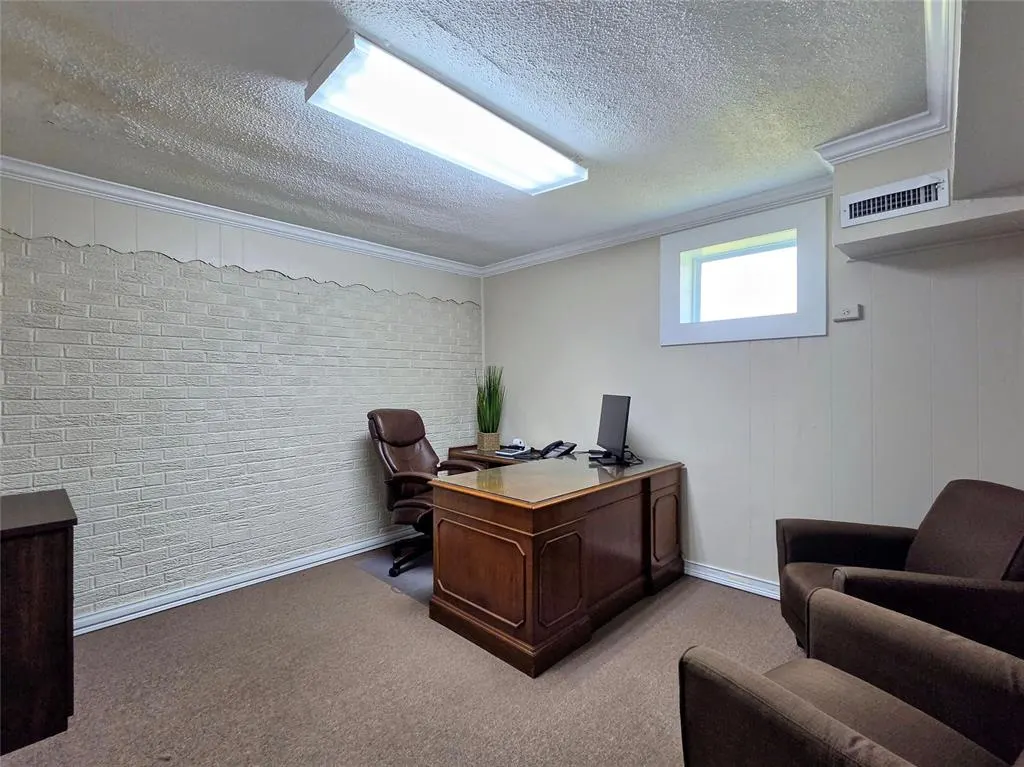 Photo 4 — 1813 N Harrison Avenue, Shawnee, OK 74804