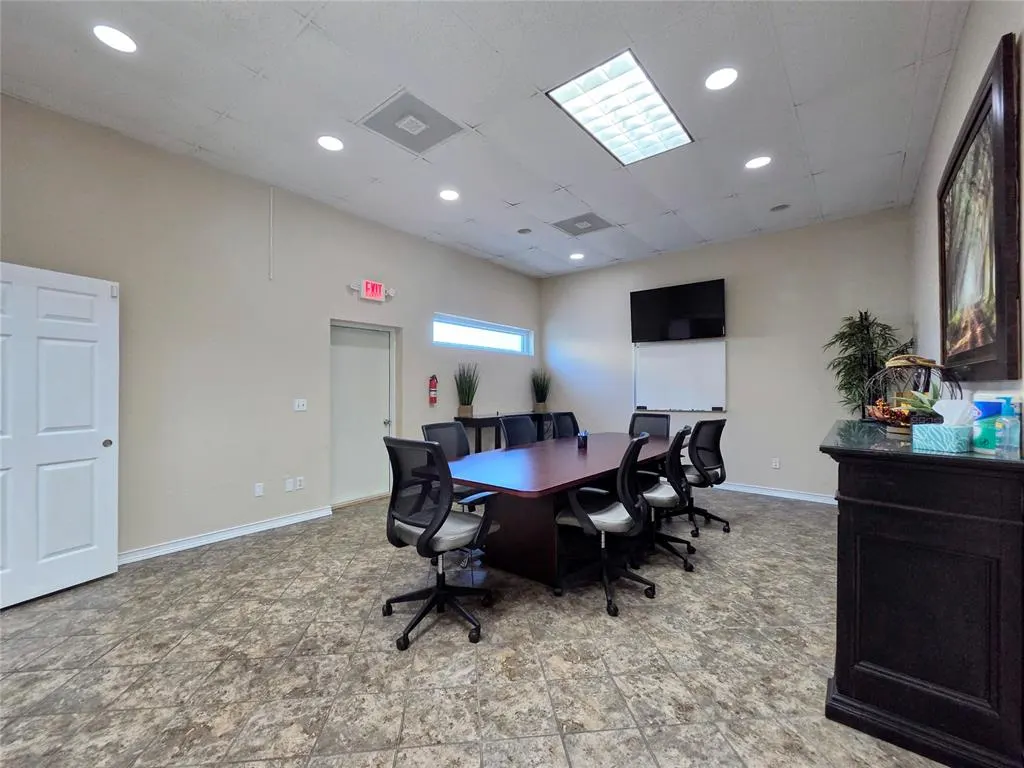 Photo 14 — 1813 N Harrison Avenue, Shawnee, OK 74804