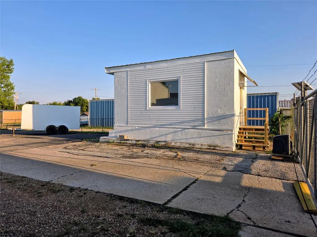 Photo 20 — 1813 N Harrison Avenue, Shawnee, OK 74804