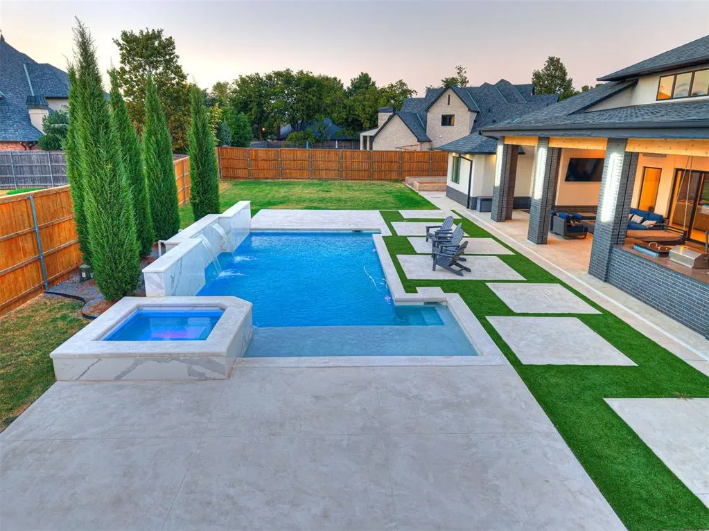 Photo 7 — 12901 Rivendell Drive, Oklahoma City, OK 73170