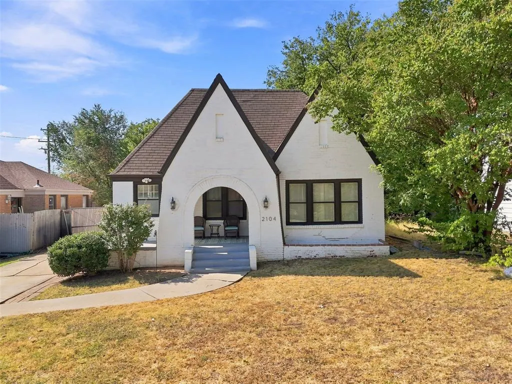 Front exterior — 2104 NW 26th Street, Oklahoma City, OK 73107
