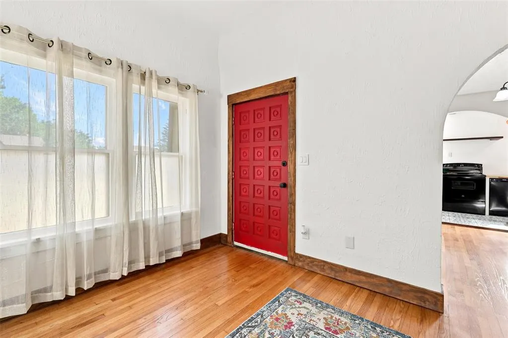 Photo 10 — 2104 NW 26th Street, Oklahoma City, OK 73107